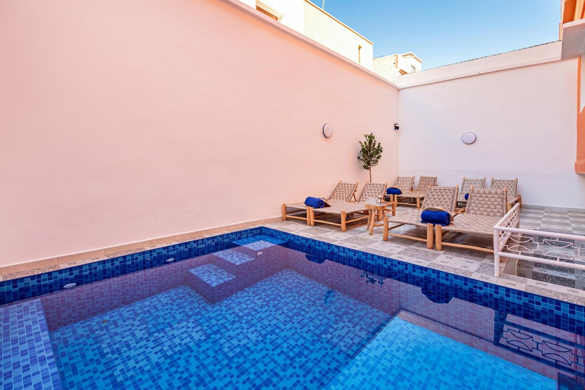 Dar Juma, & Appartements, & Piscine Chauffee Marrakesch